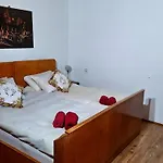 Rural Retreat- Kmecki Oddih *