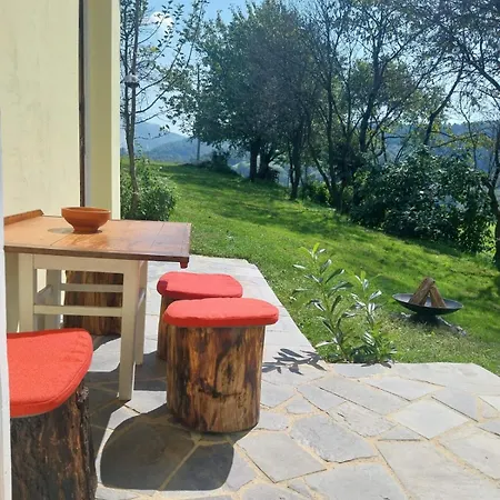 Kmecki Oddih Poljcane