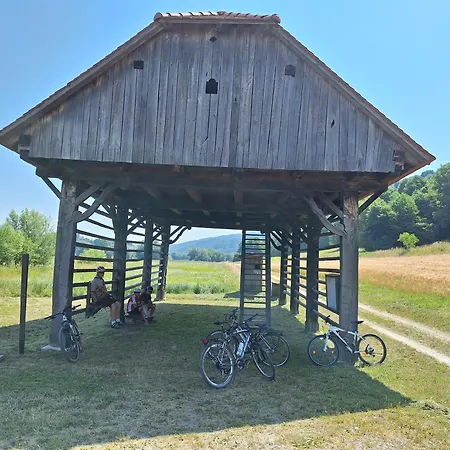 Rural Retreat- Kmecki Oddih * Poljcane