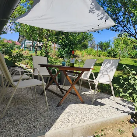 Rural Retreat- Kmecki Oddih Appartement