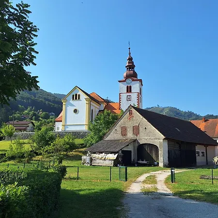 Rural Retreat- Kmecki Oddih