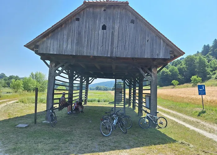 Rural Retreat- Kmecki Oddih * Poljcane