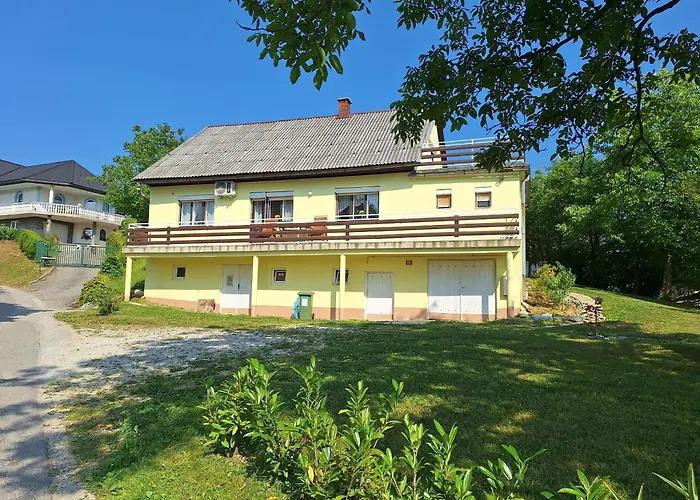 Rural Retreat- Kmecki Oddih Appartement Poljcane